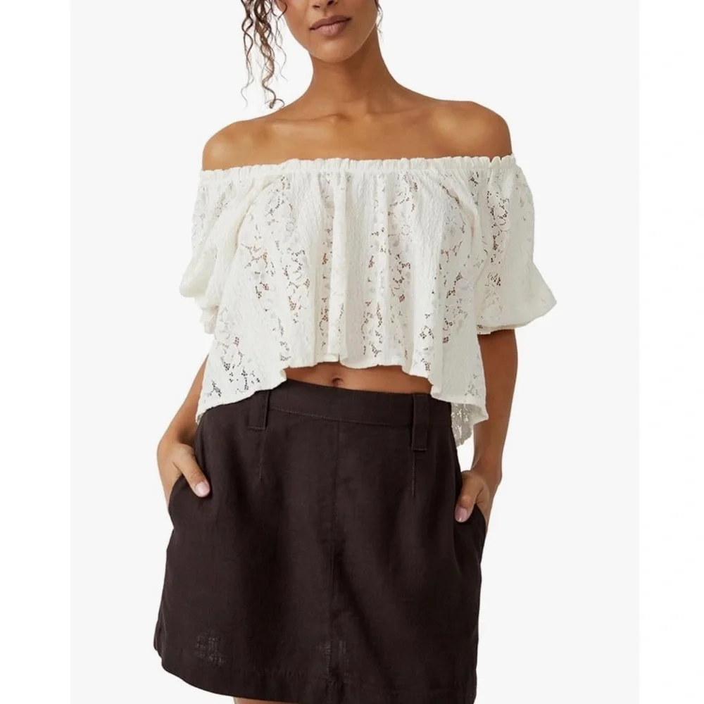8. NWOT FREE PEOPLE “Stacey” Ivory Lace Cropped Peasant Top